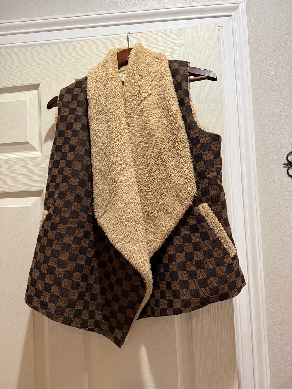 Judith March Cream Faux-Shearling Jacket Vest